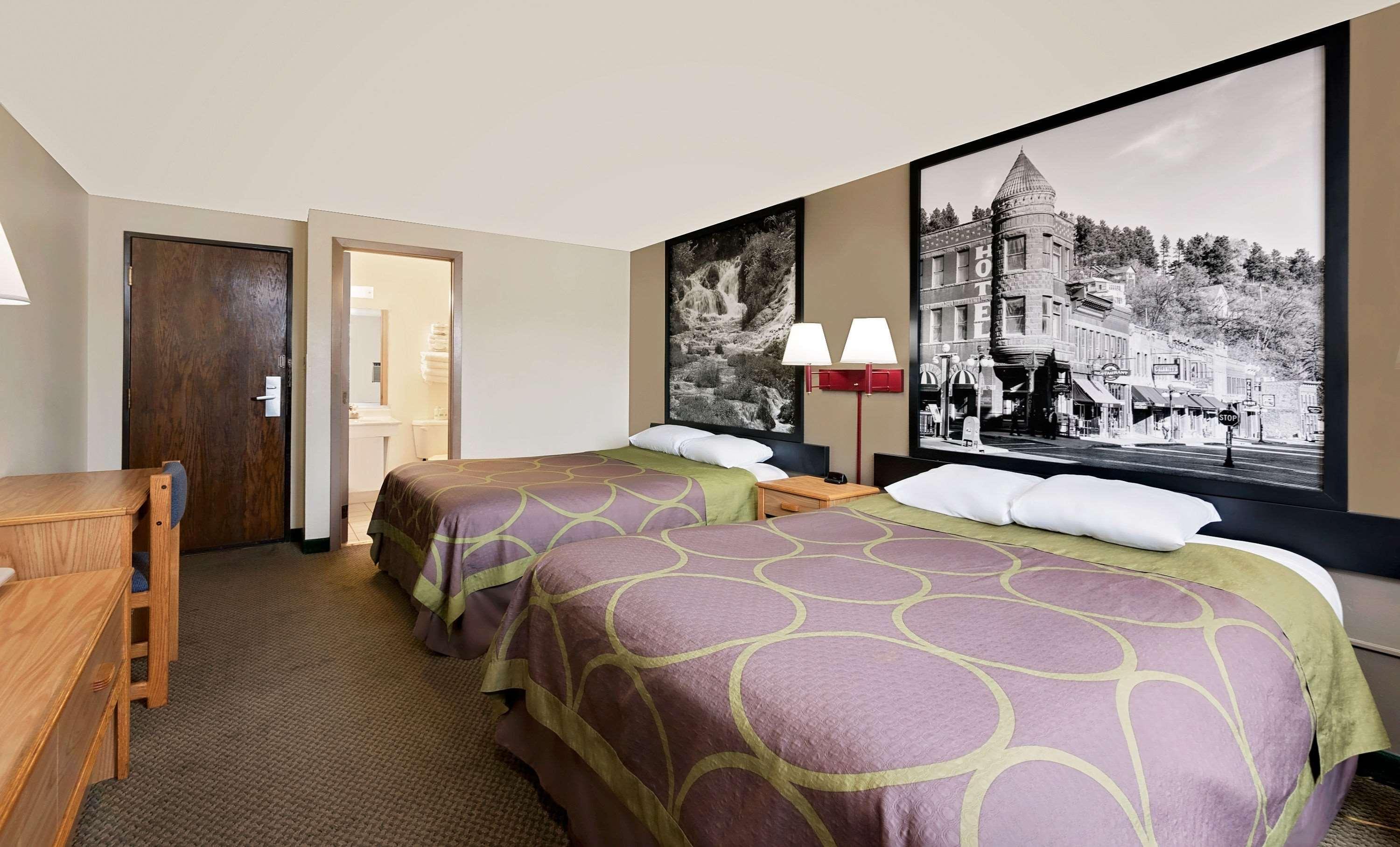 Super 8 By Wyndham Spearfish Hotell Exteriör bild